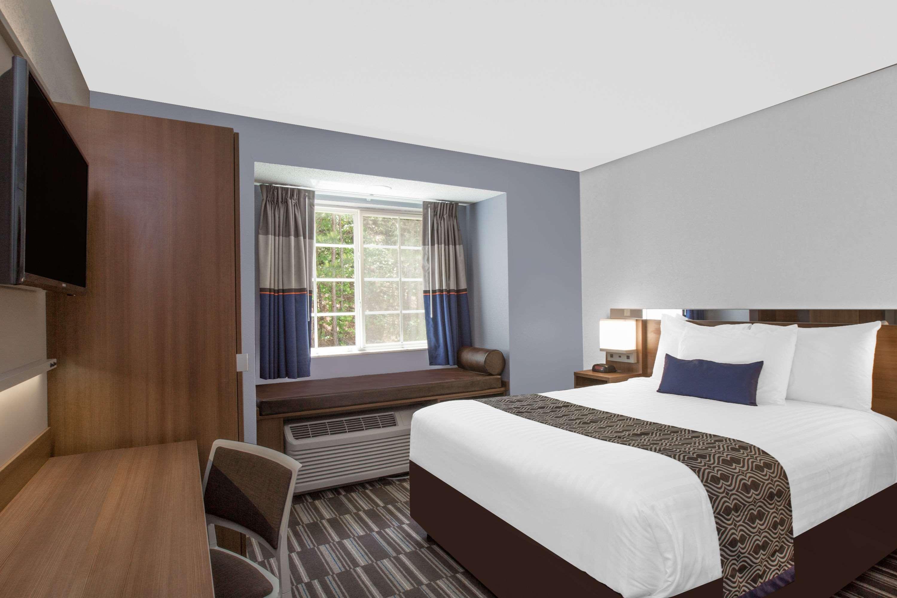 Microtel Inn & Suites By Wyndham Gardendale Eksteriør billede
