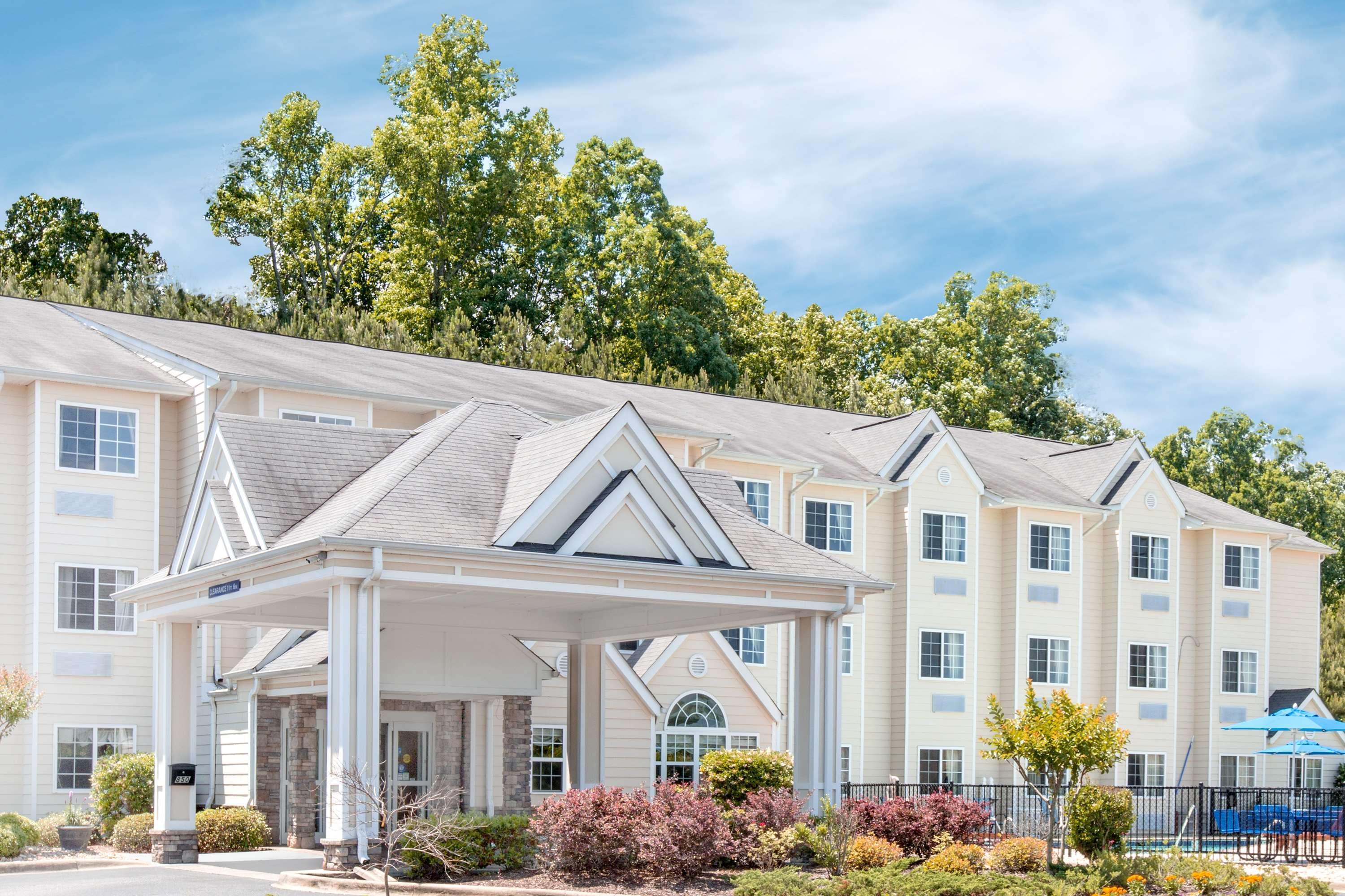 Microtel Inn & Suites By Wyndham Gardendale Eksteriør billede